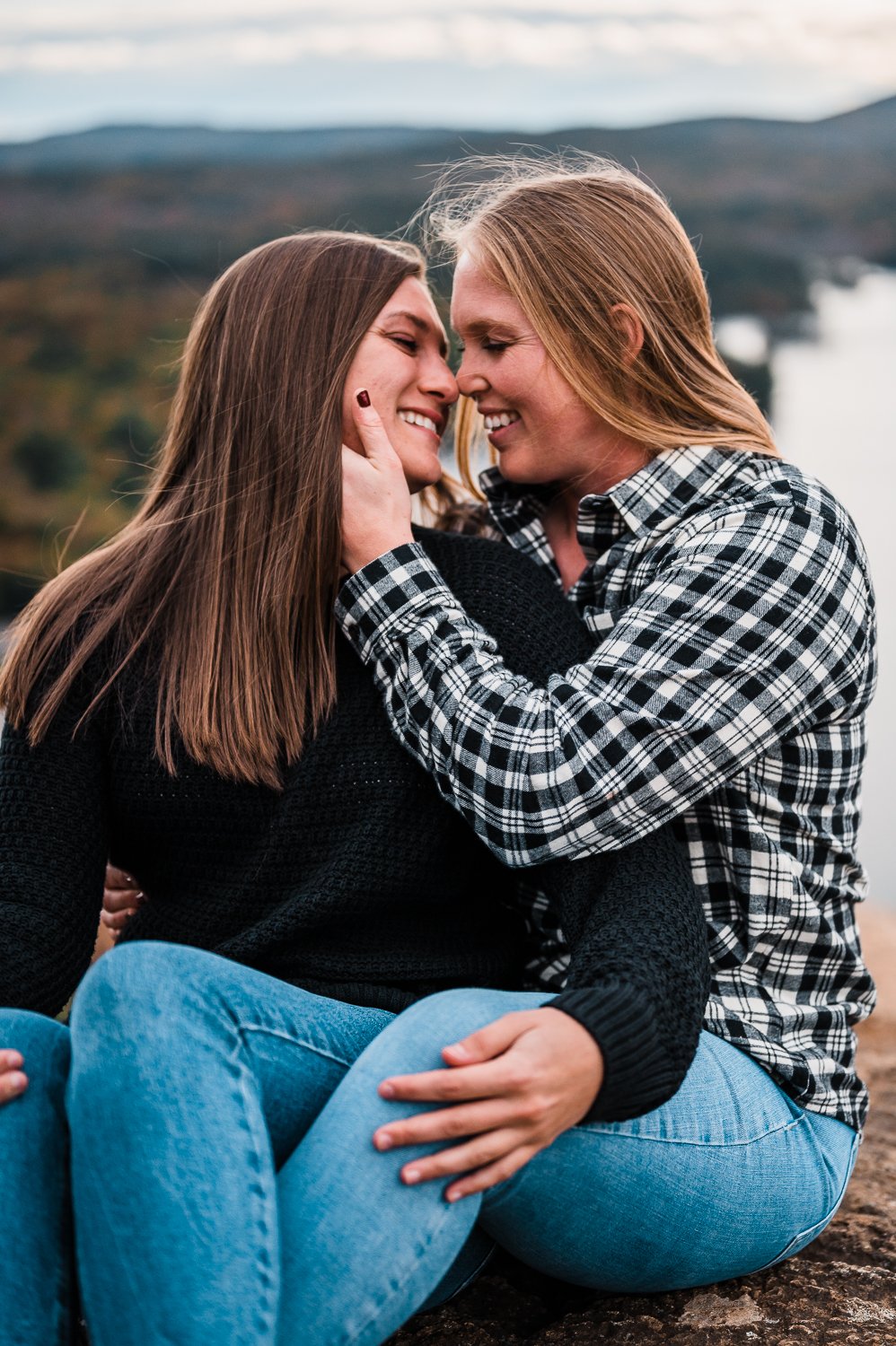 MaidenCliffCouplesSession-8.jpg